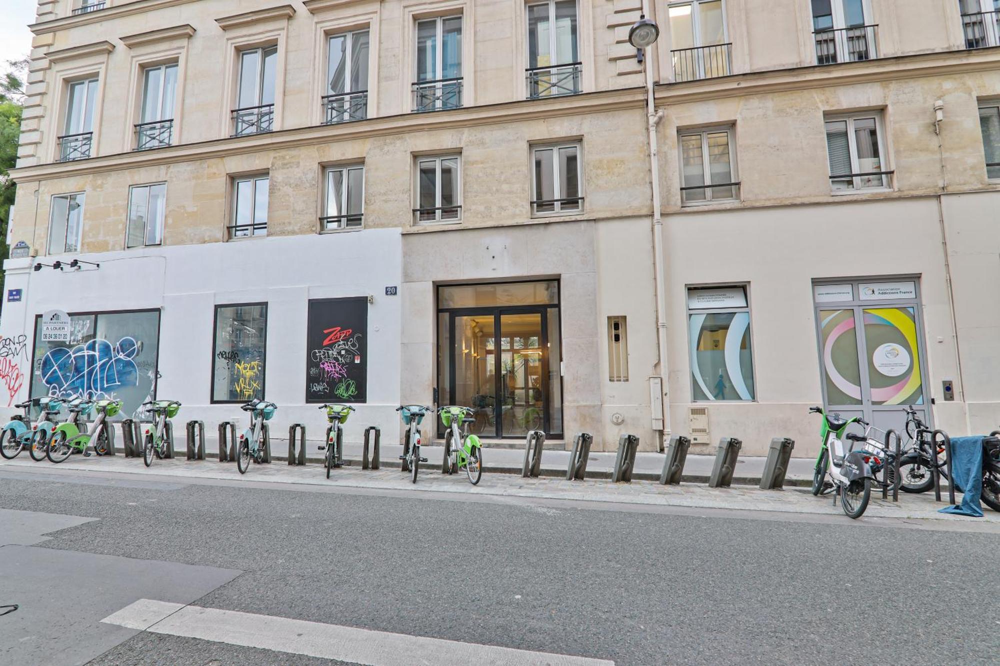 Charmant Studio Palais Royal Musee Du Louvre Paris Exterior foto